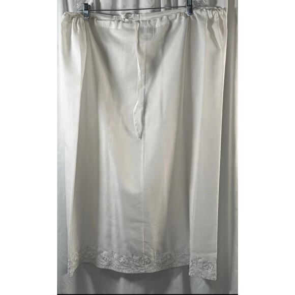 SHERMARKE Drawstring Waist Embroidered Trim Skirt, White Sz: OS, 82-33 - Picture 5 of 10